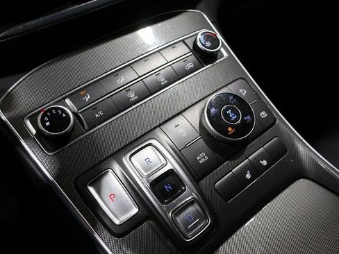 Used 2022 Hyundai Santa Fe SEL image 25