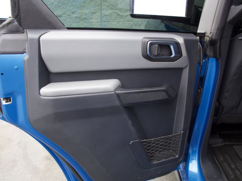 Used 2021 Ford Bronco 4-Door w/ Sasquatch Package image 24