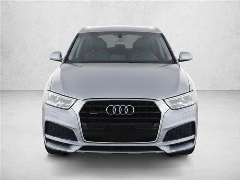 Used 2018 Audi Q3 2.0T Premium Plus w/ Premium Plus Package FWD image 2