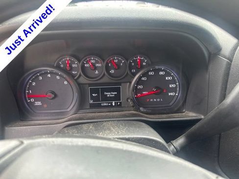 Used 2020 Chevrolet Silverado 1500 W/T RWD image 10