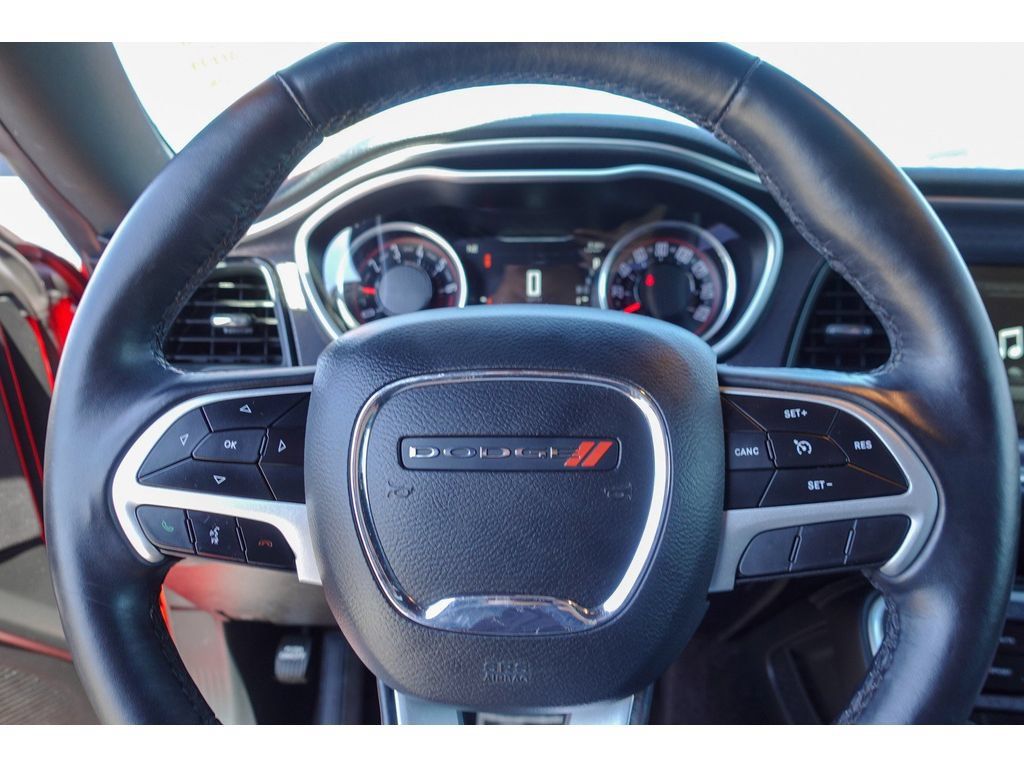 Used 2017 Dodge Challenger SXT Plus RWD image 15