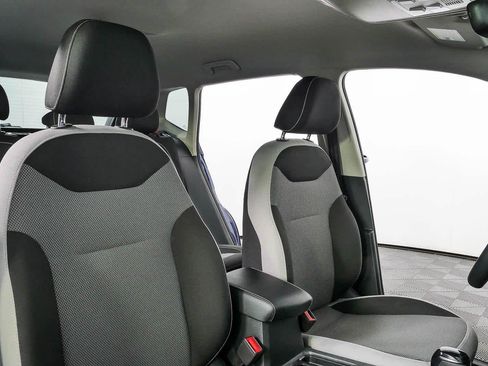 Certified 2023 Volkswagen Taos S FWD image 24