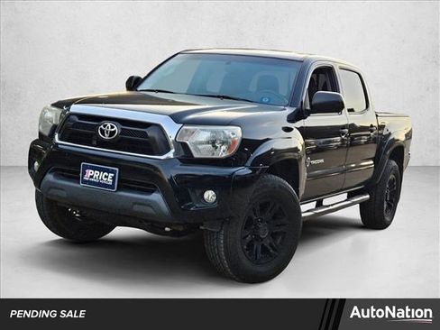 Used 2015 Toyota Tacoma PreRunner w/ SR5 Package image 1