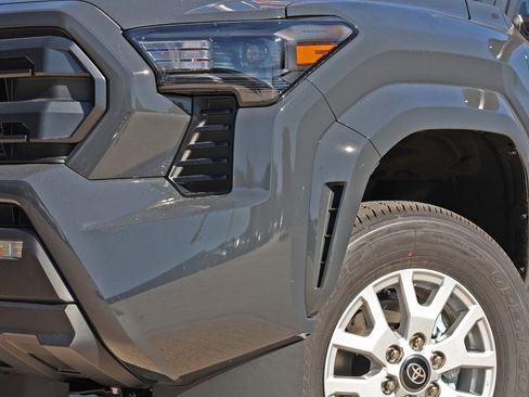 New 2025 Toyota Tacoma SR5 image 13