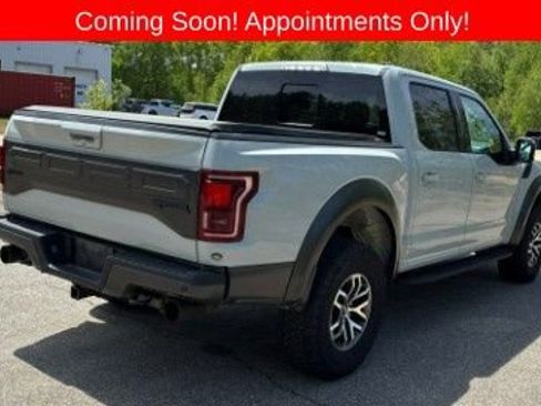 Used 2017 Ford F150 Raptor w/ Equipment Group 802A Luxury AWD/4WD image 2