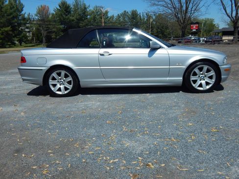 Used 2001 BMW 325Ci Convertible RWD image 5