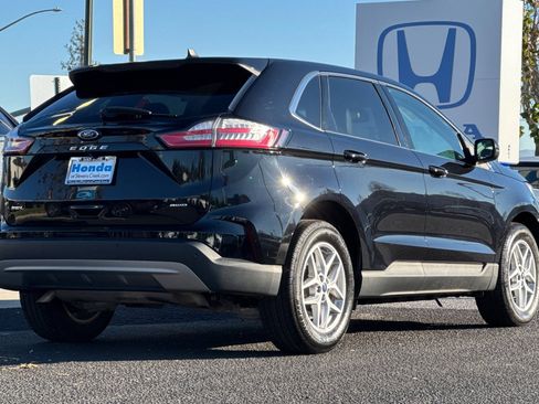 Used 2022 Ford Edge SEL image 8