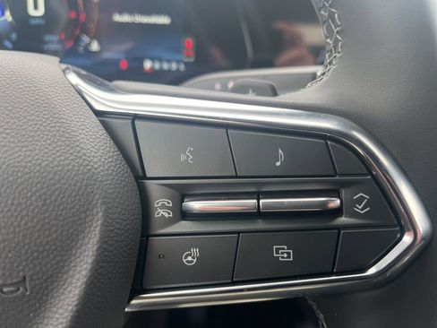 New 2026 Chevrolet Equinox LT w/ Convenience Package II FWD image 19