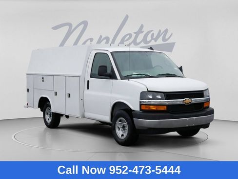 New 2026 Chevrolet Express 3500 w/ Power Convenience Package RWD image 1