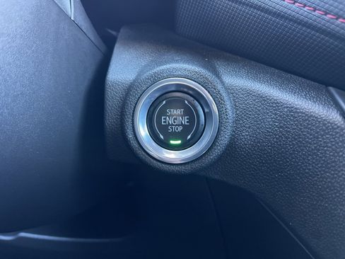 Used 2023 Chevrolet TrailBlazer RS w/ Sun and Liftgate Package image 13