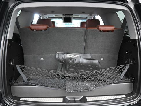 Used 2019 Chevrolet Tahoe Premier w/ Premier Plus Edition RWD image 44