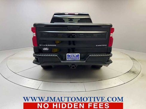 Used 2021 Chevrolet Silverado 1500 Custom AWD/4WD image 4