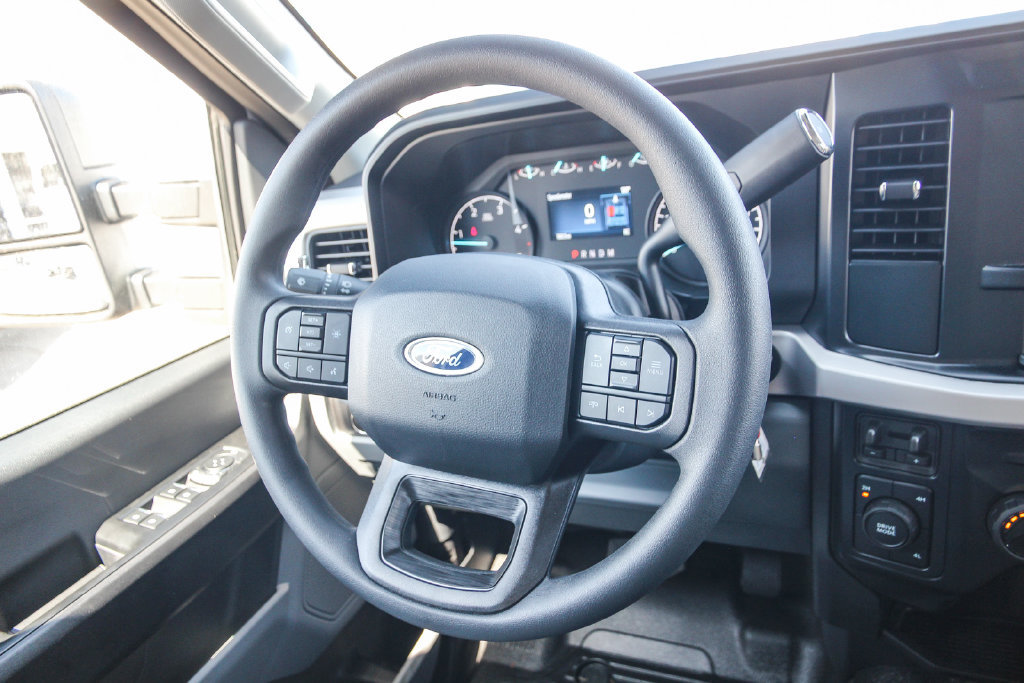 New 2026 Ford F550 4x4 SuperCab Super Duty image 18