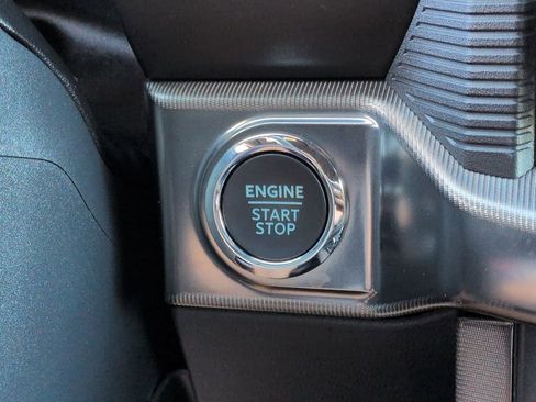 Certified 2025 Ford F150 Platinum w/ Equipment Group 702A High AWD/4WD image 28