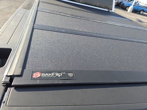 Used 2015 Chevrolet Silverado 2500 LT image 12