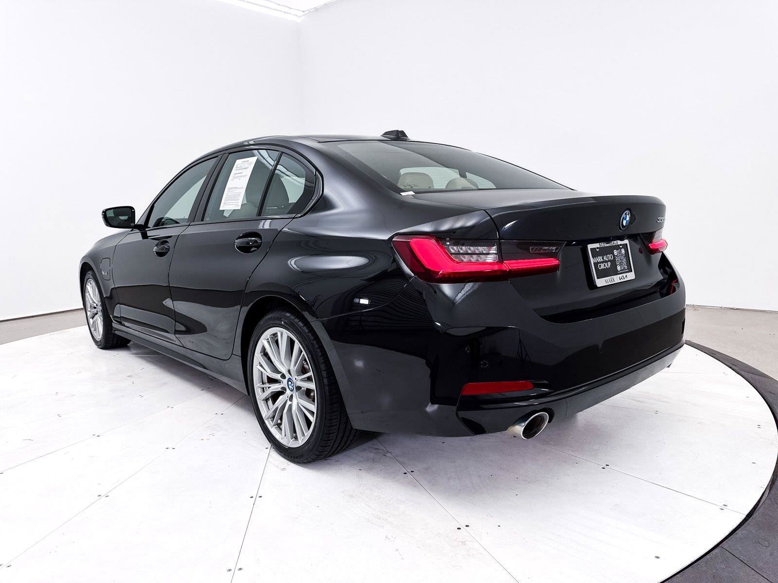 Used 2023 BMW 330e RWD image 19