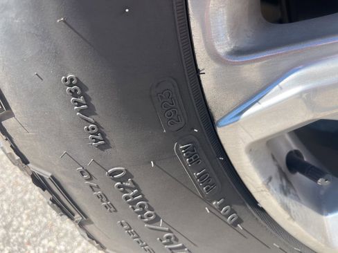 Used 2020 GMC Sierra 2500 Denali w/ Denali Ultimate Package image 7