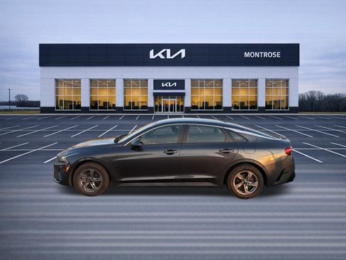 Used 2021 Kia K5 LXS image 8