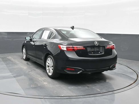 Used 2018 Acura ILX FWD image 7