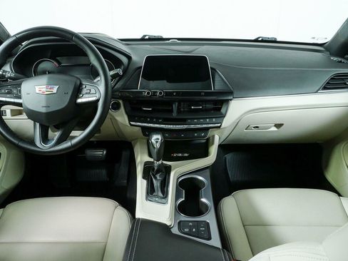 Used 2021 Cadillac CT4 Premium Luxury RWD image 20