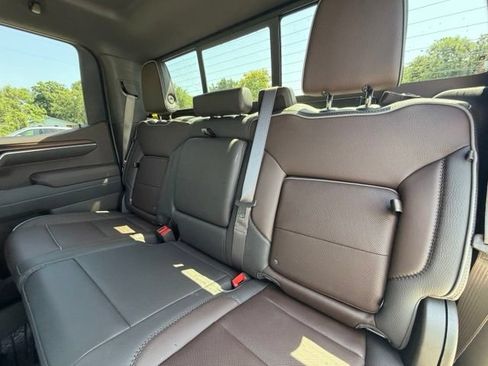 Used 2026 GMC Sierra 1500 Denali w/ Denali Reserve Package AWD/4WD image 31