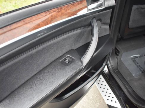 Used 2010 BMW X5 xDrive30i image 57