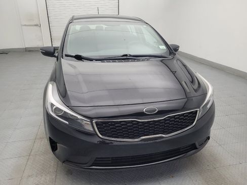 Used 2017 Kia Forte LX FWD image 14