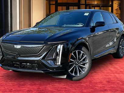 New 2027 Cadillac Lyriq Sport w/ LPO, Floor Liner Package