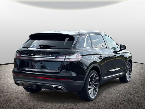 Used 2021 Lincoln Nautilus Reserve w/ Equipment Group 202A AWD/4WD image 2