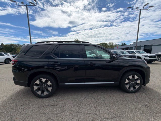 New 2026 Honda Pilot Elite image 7