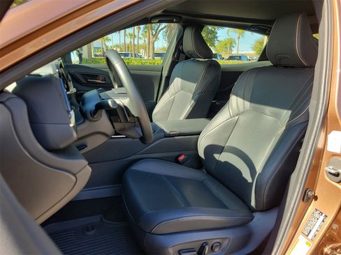 Used 2024 Toyota Crown Platinum image 17