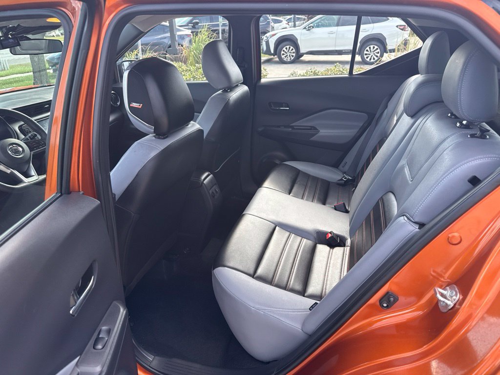 Used 2021 Nissan Kicks SR w/ SR Premium Package FWD image 18