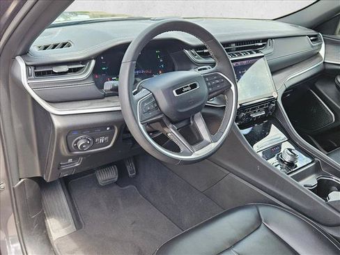 Used 2024 Jeep Grand Cherokee Limited 4xe AWD/4WD image 8