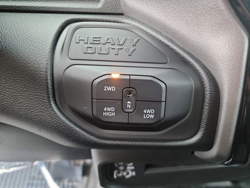 New 2026 RAM 5500 4x4 Crew Cab image 7