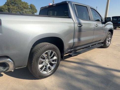 Used 2019 Chevrolet Silverado 1500 LT w/ Texas Edition RWD image 8