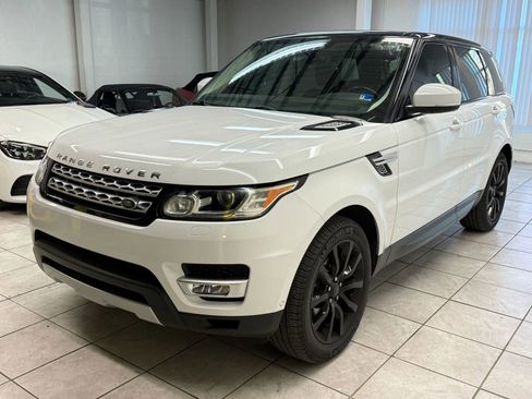 Used 2015 Land Rover Range Rover Sport HSE AWD/4WD image 3