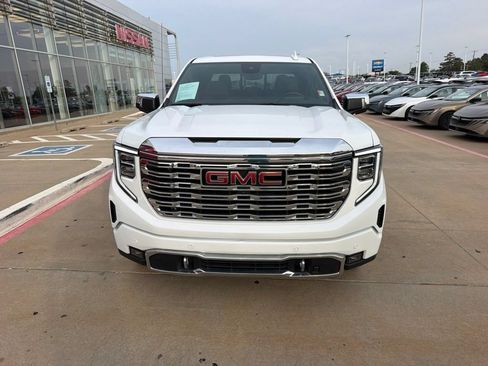 Used 2023 GMC Sierra 1500 Denali w/ Denali Reserve Package RWD image 8