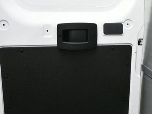 Used 2025 RAM ProMaster 2500 w/ Convenience Group image 11