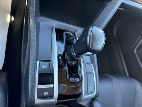 Used 2020 Honda Civic Touring image 15