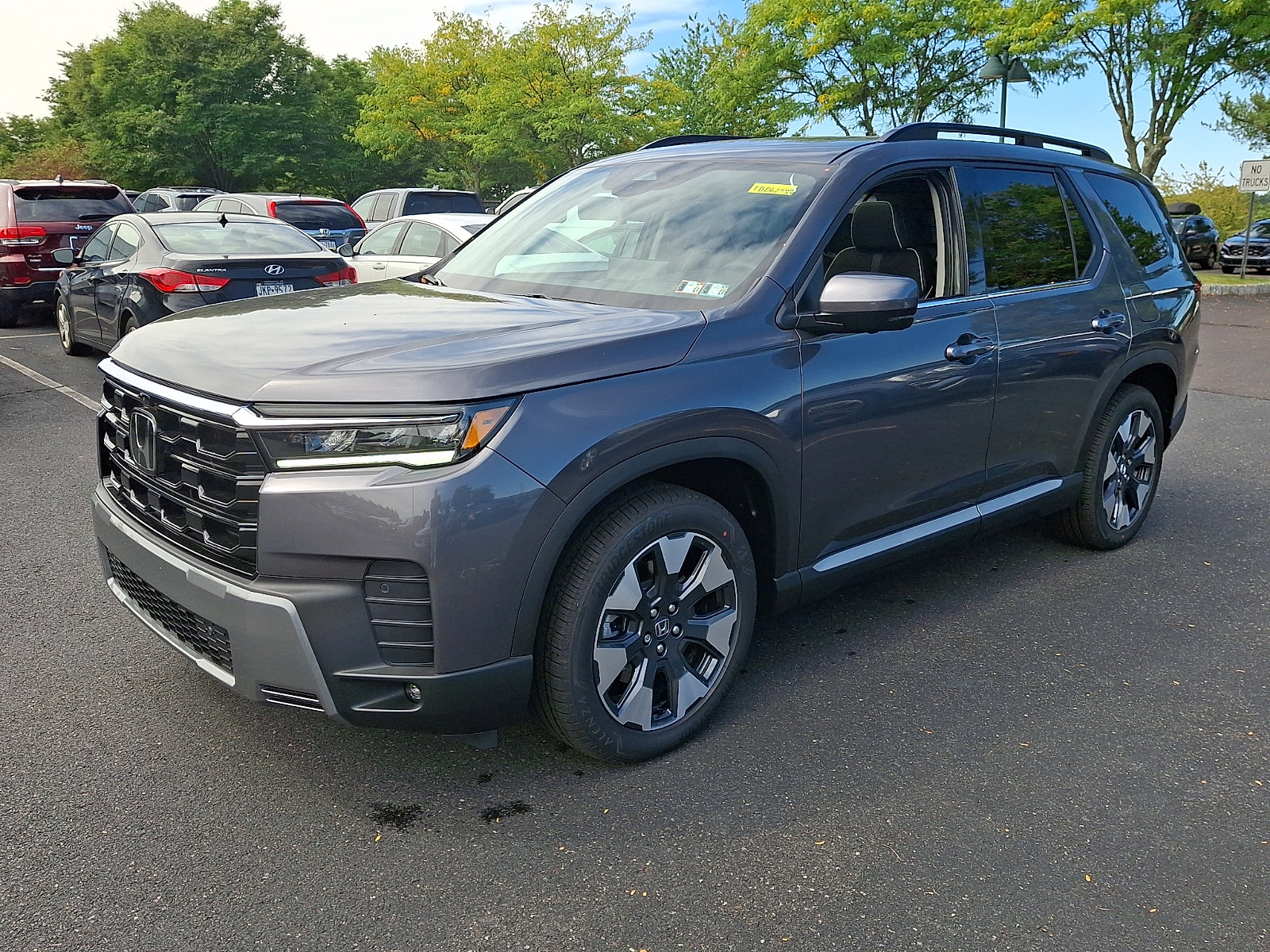 New 2026 Honda Pilot Elite image 2