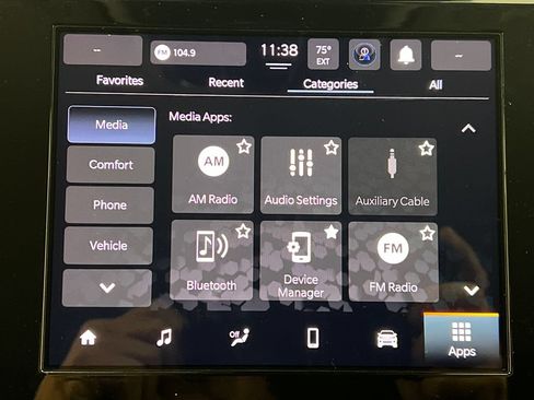 Used 2024 Jeep Grand Cherokee Laredo RWD image 63