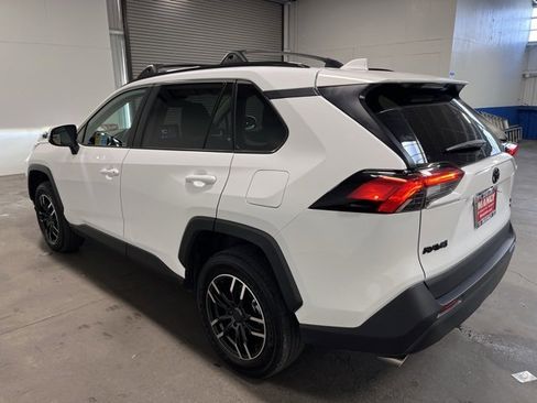 Used 2023 Toyota RAV4 XLE image 5