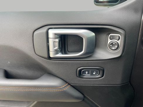 Used 2023 Jeep Gladiator Mojave w/ LED Lighting Group AWD/4WD image 48