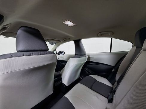 Certified 2025 Toyota Corolla LE image 10