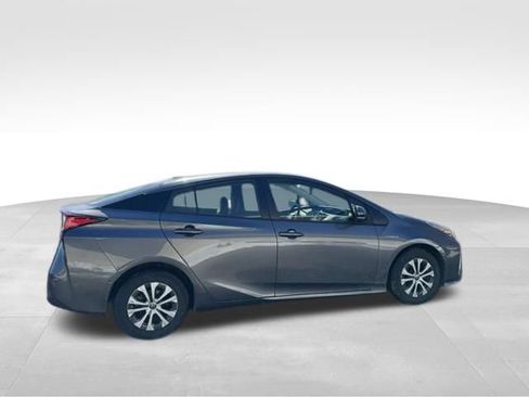Used 2021 Toyota Prius XLE w/ Advanced Technology Package image 8