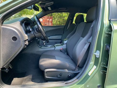 Used 2019 Dodge Charger GT RWD image 13