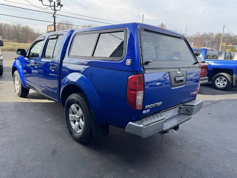Used 2013 Nissan Frontier SV AWD/4WD image 6