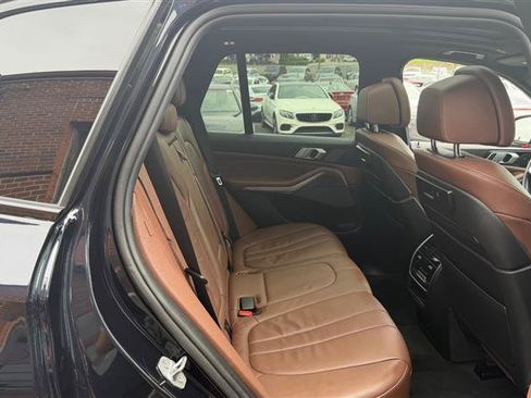 Used 2019 BMW X5 xDrive50i w/ M Sport Package AWD/4WD image 21