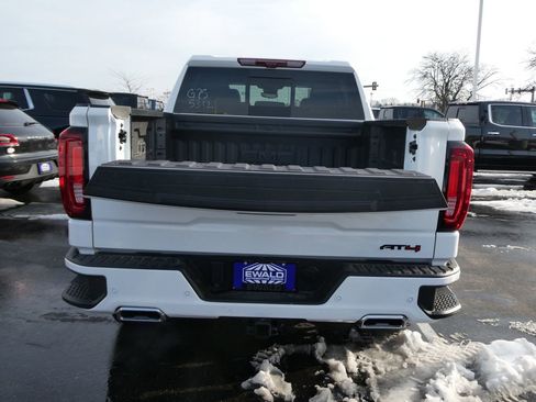 New 2026 GMC Sierra 1500 AT4 w/ AT4 Premium Package AWD/4WD image 4