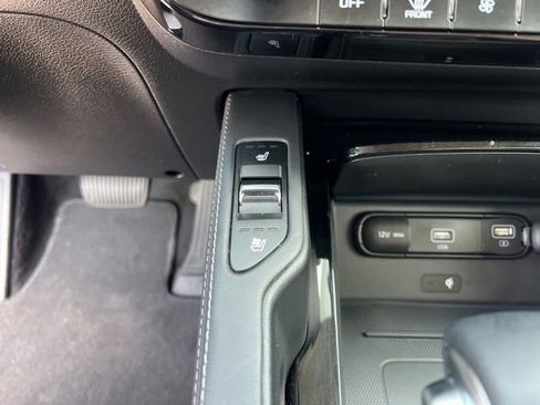 Used 2022 Kia Telluride EX AWD/4WD image 22